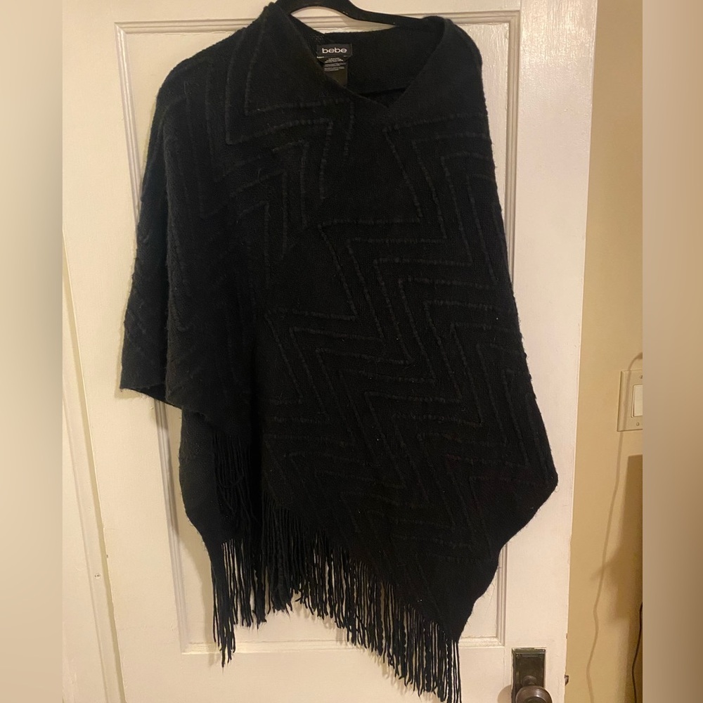 Bebe Fringe poncho